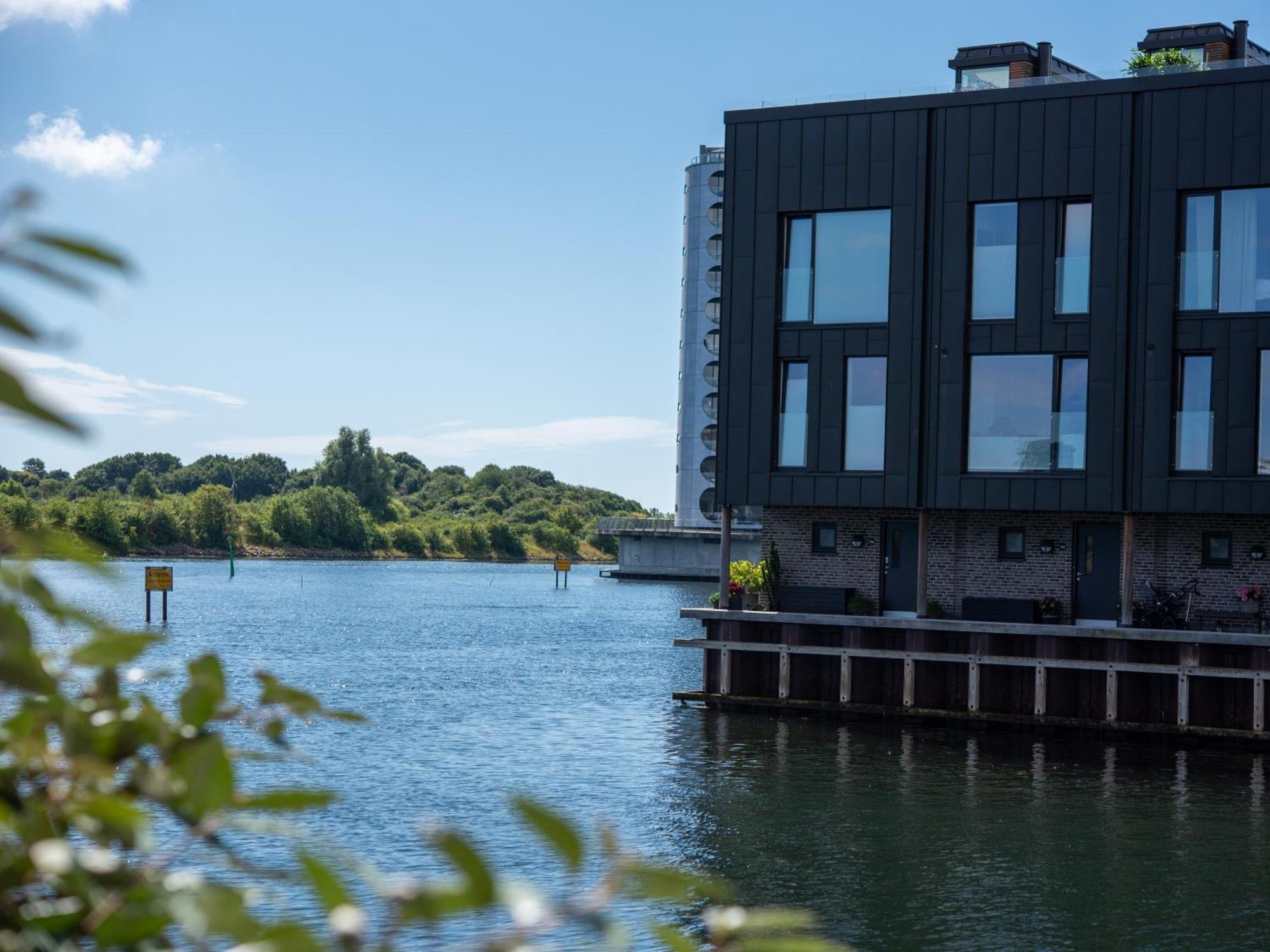 Sanders Pier - Fantastic 3-Bedroom Townhouse With Balcony Terrace Kopenhagen Bagian luar foto